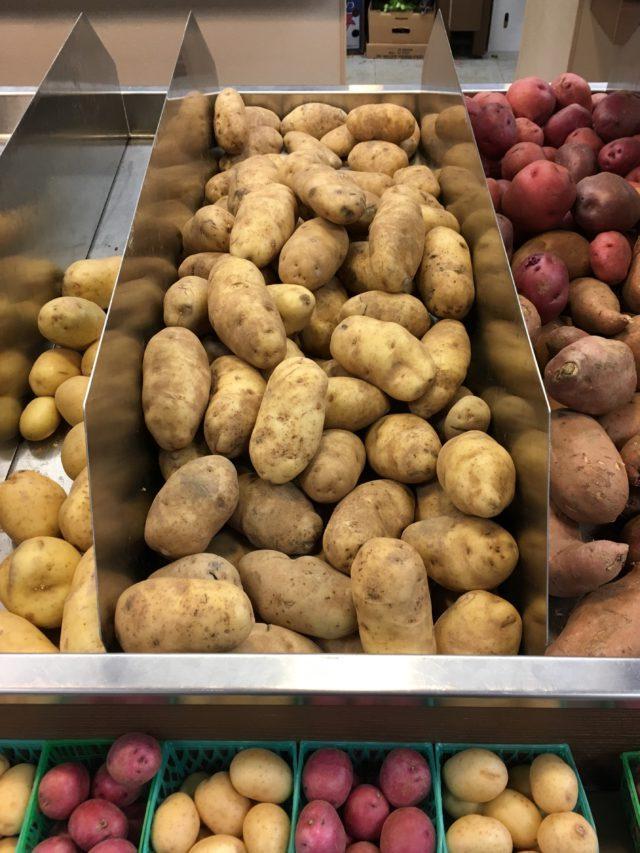 potato-selection-farmers-market-640x853.jpg