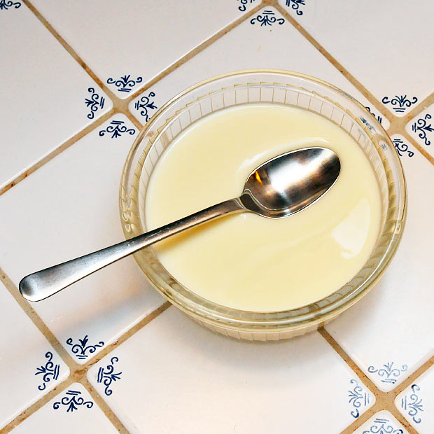 ginger-milk-curd-floating-spoon.jpg
