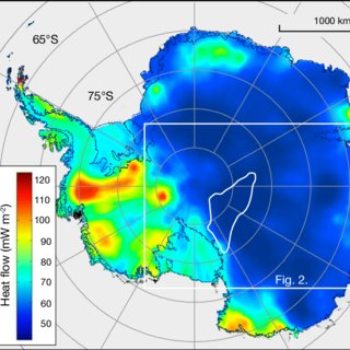 Terrestrial-heat-flow-in-Antarctica-from-the-mean-geothermal-heat-flux-model-of-Van_Q320.jpg
